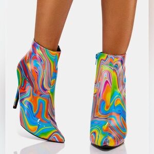 Rouge Helium Multicolor Swirl Heeled Boots